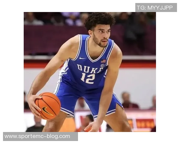 卡梅隆布泽尔三度25得分两双超越父亲成就引发关注