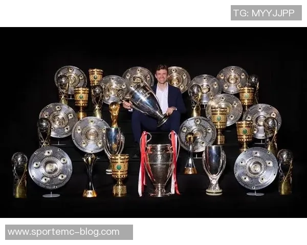 拜仁慕尼黑祝贺穆勒晋级美职联决赛全力争夺冠军荣耀